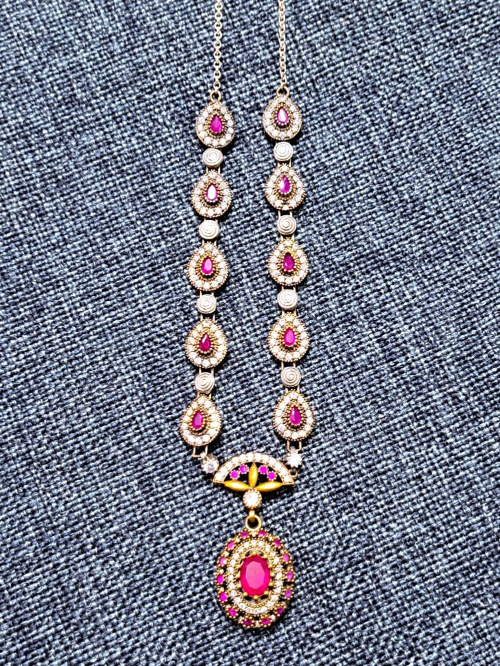 STERLING SILVER RHINESTONE NECKLACE WITH PENDANT CHERRY RED & CLEAR STONES